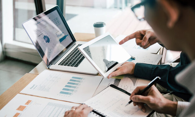 The World of Financial Wizards: How They Shape Our Financial Future and How You Can Join Their Ranks!